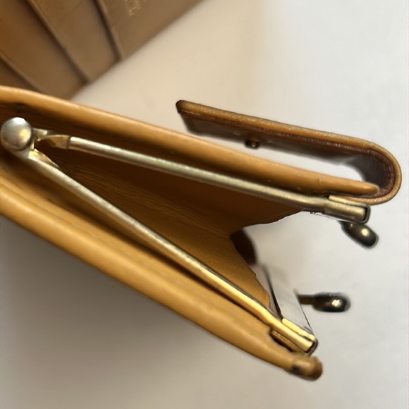 Auth. CELINE Macadam PVC Bifold Wallet Beige Brown Logo Print Canvas Leather - Picture 16 of 17